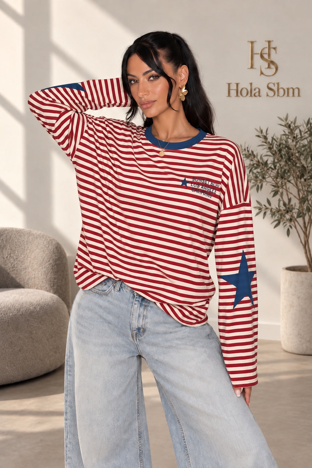 Maglia Starline, variante Rosso/Blu, indossata dalla modella